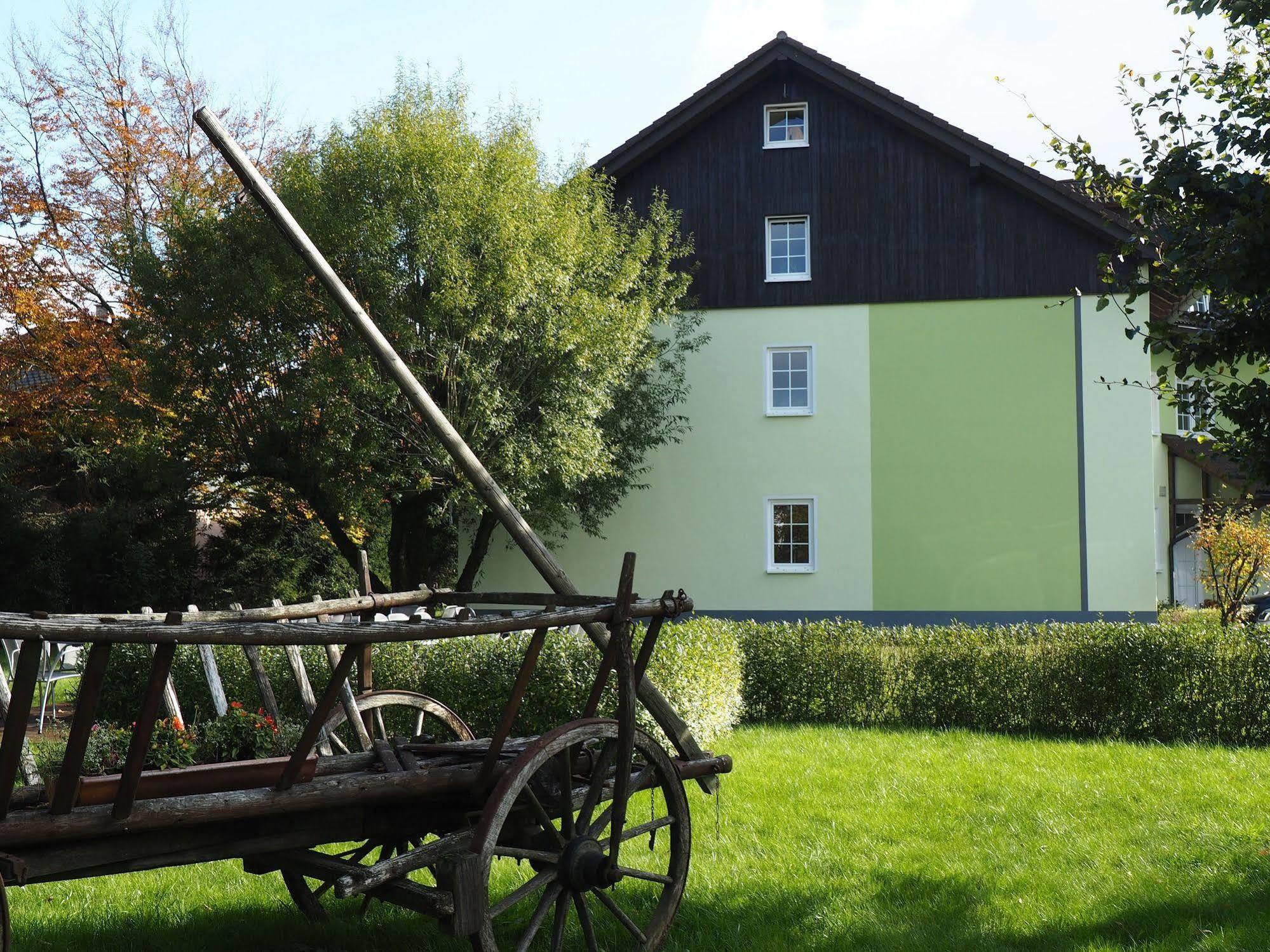 Rennsteighotel Herrnberger Hof Neuhaus am Rennweg Exterior photo